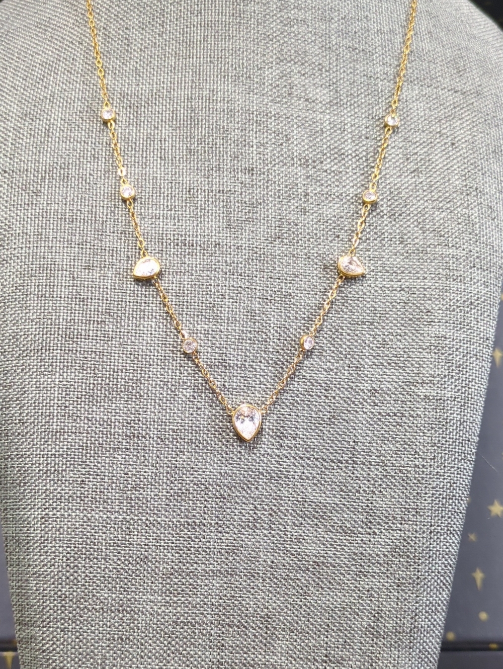 Gold Teardrop CZ Station Necklace - Unbranded - Picture 3 of 5